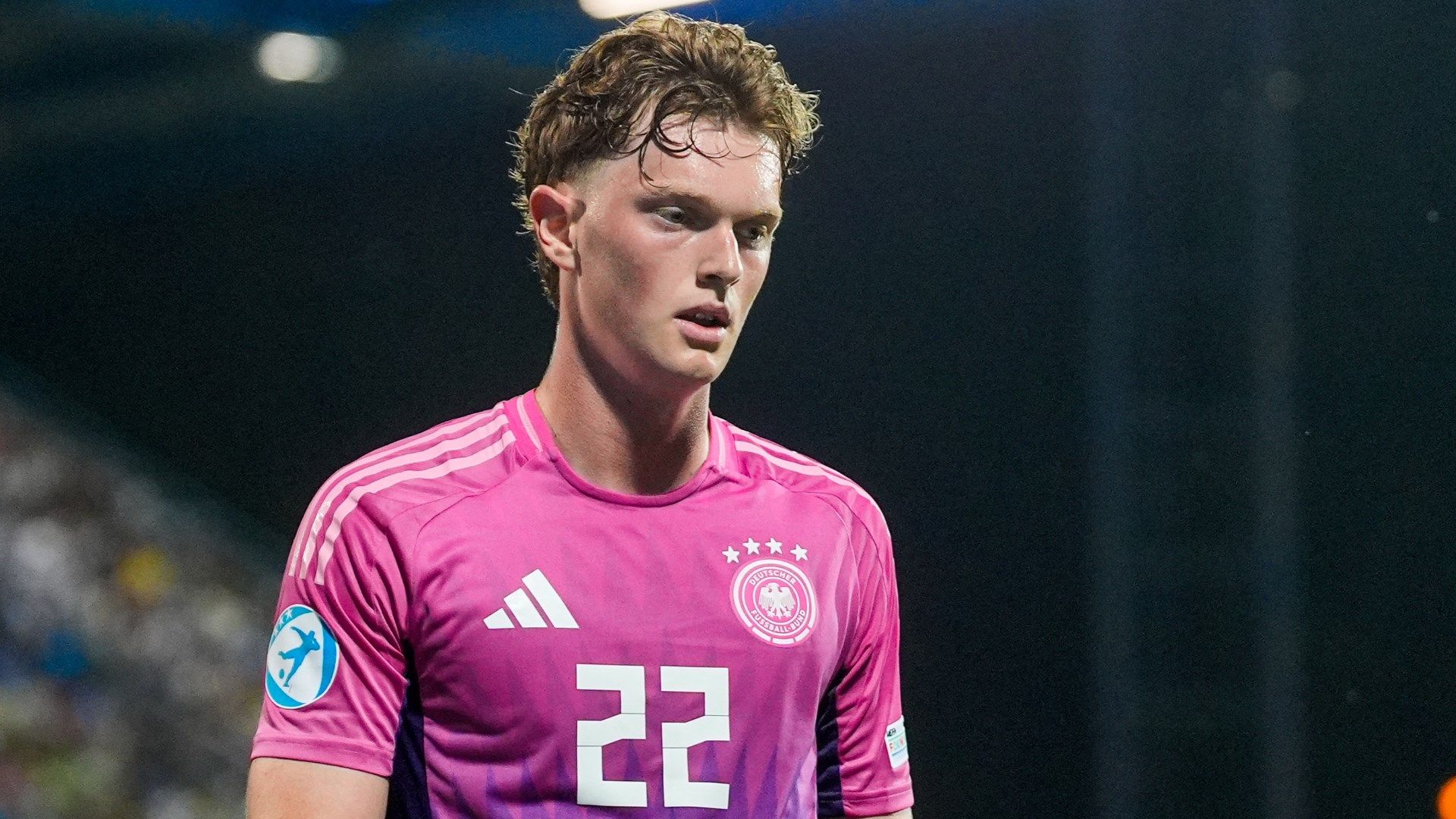 Bayern Munich Director Highlights the Courage of Teenage Midfielder Paul Wanner Ahead of €15 Million PSV Transfer