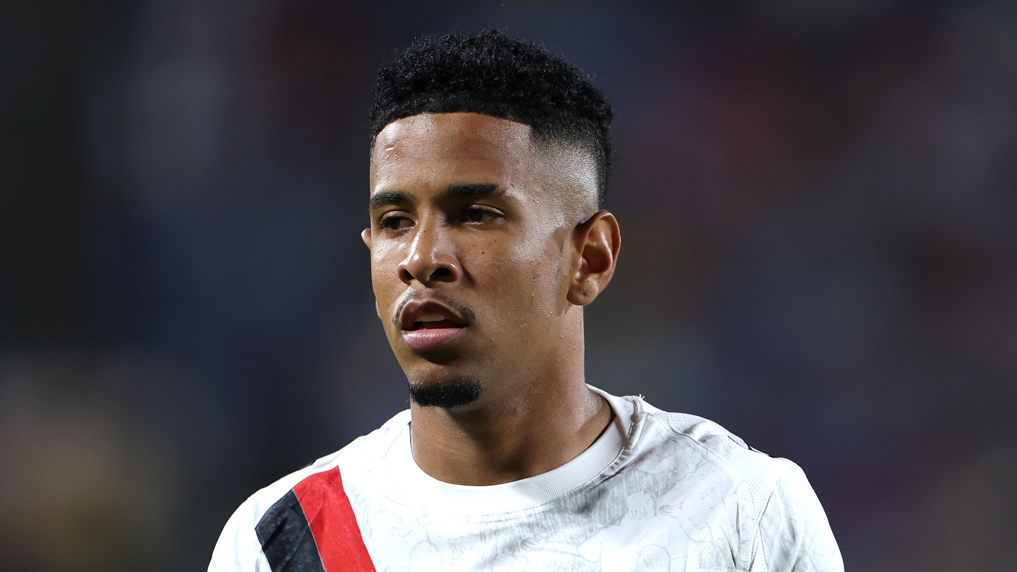 Tottenham Hotspur Redirect Transfer Focus from Eberechi Eze to €80 Million Bid for Manchester City's Savinho Amid Arsenal Transfer Dynamics