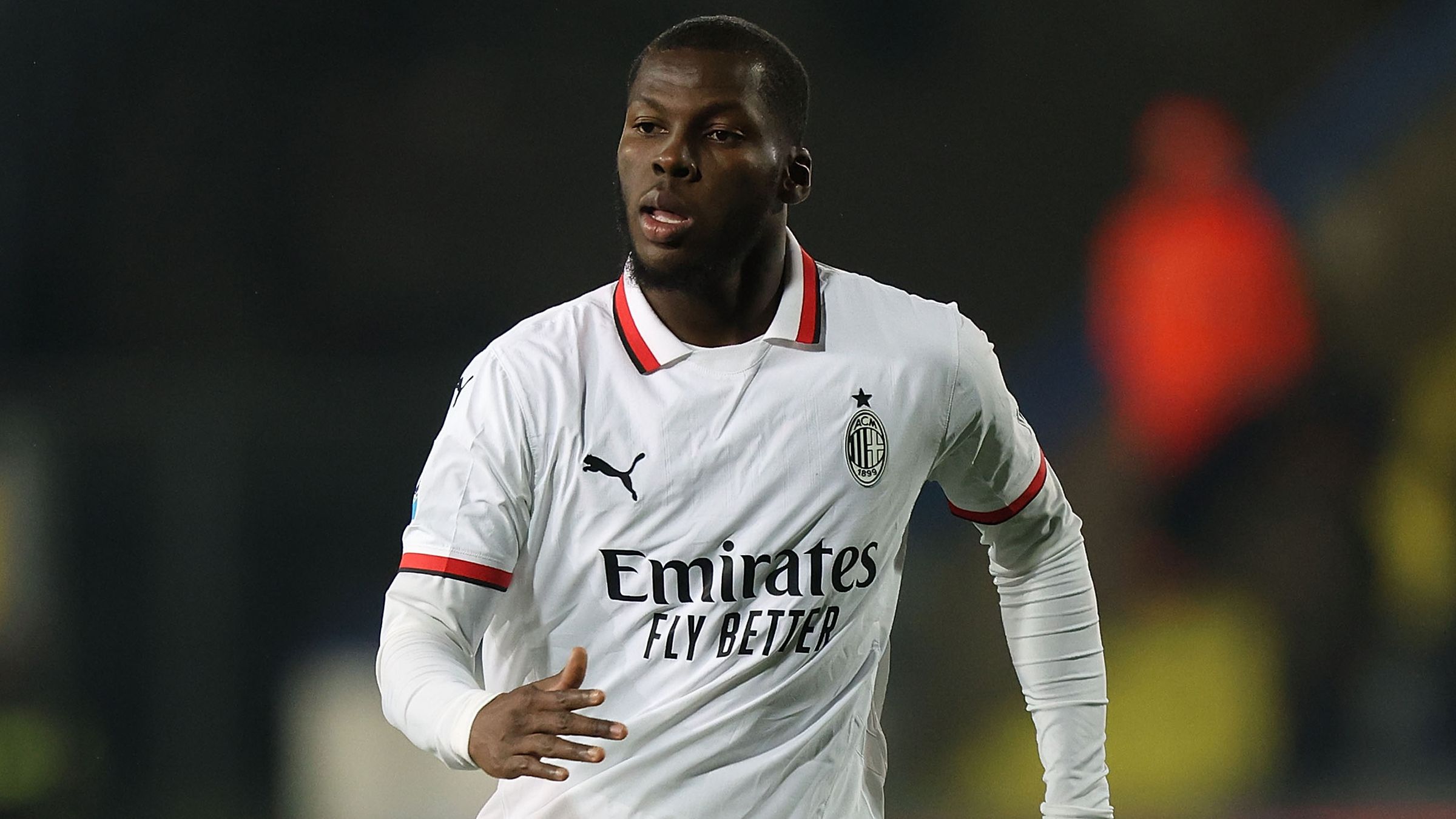 Potential Retention in Serie A for Yunus Musah: AC Milan Engages in Talks Amid Competition from Nottingham Forest for USMNT Midfielder