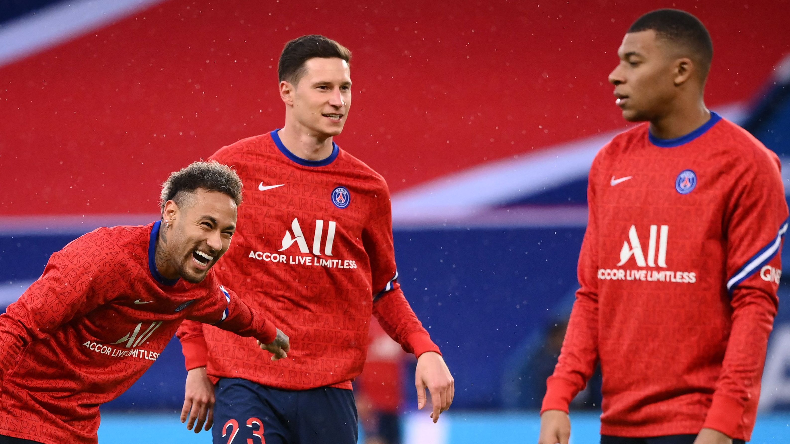 Neymar and Mbappé's Signings Complicate PSG Dynamics, Yet Draxler Seeks to Extend Stay to Observe Star's Development