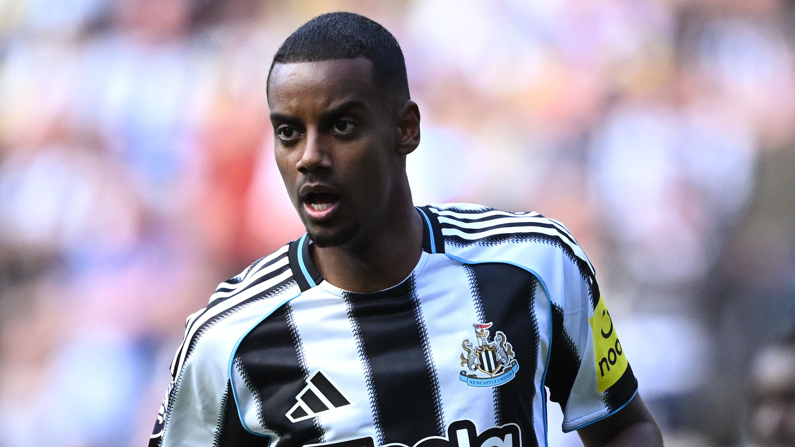Alexander Isak Voices Concerns Over Newcastle's Unfulfilled Commitments and Advocates for Change Amid Transfer Uncertainty