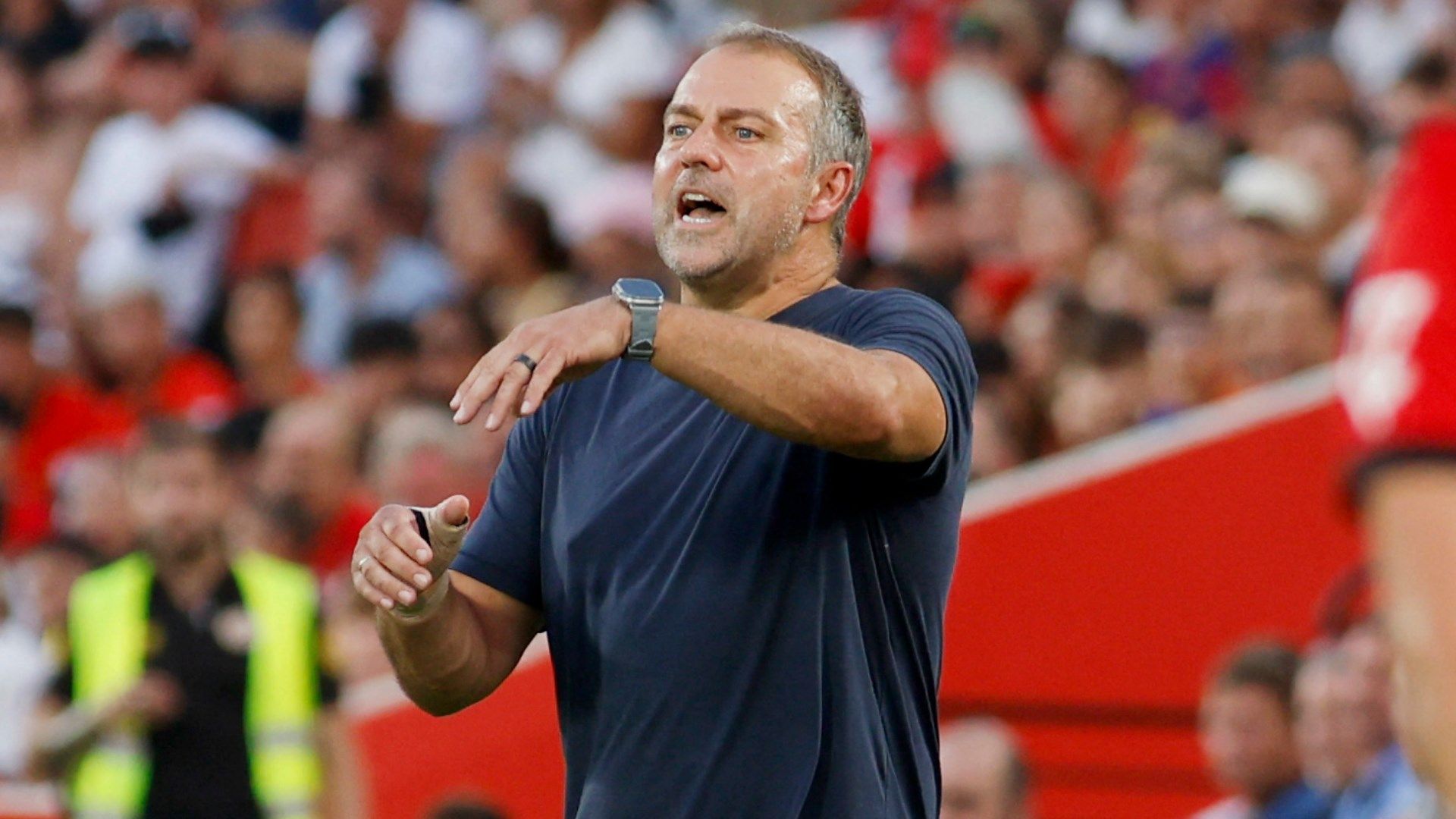 West Ham United and Wolverhampton Wanderers Target Barcelona Midfielder Valued at €30 Million