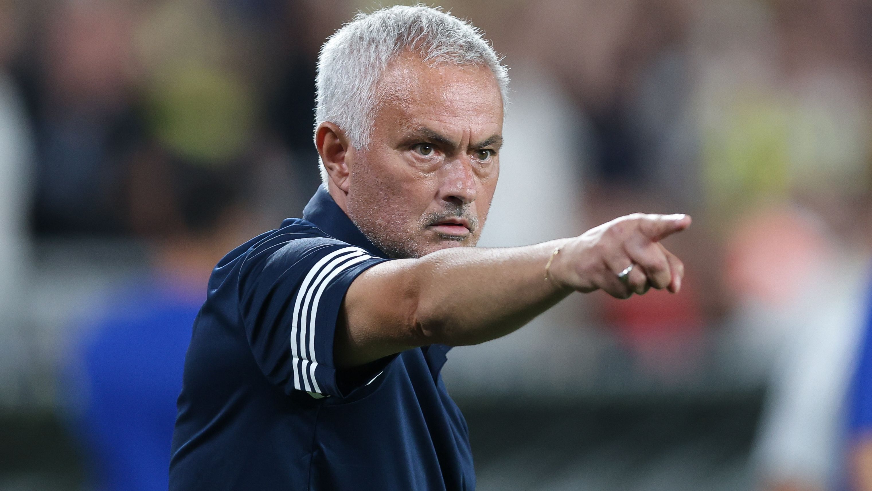 Jose Mourinho Shares Insights on Neymar's Potential Transfer to Fenerbahçe and Return to Santos