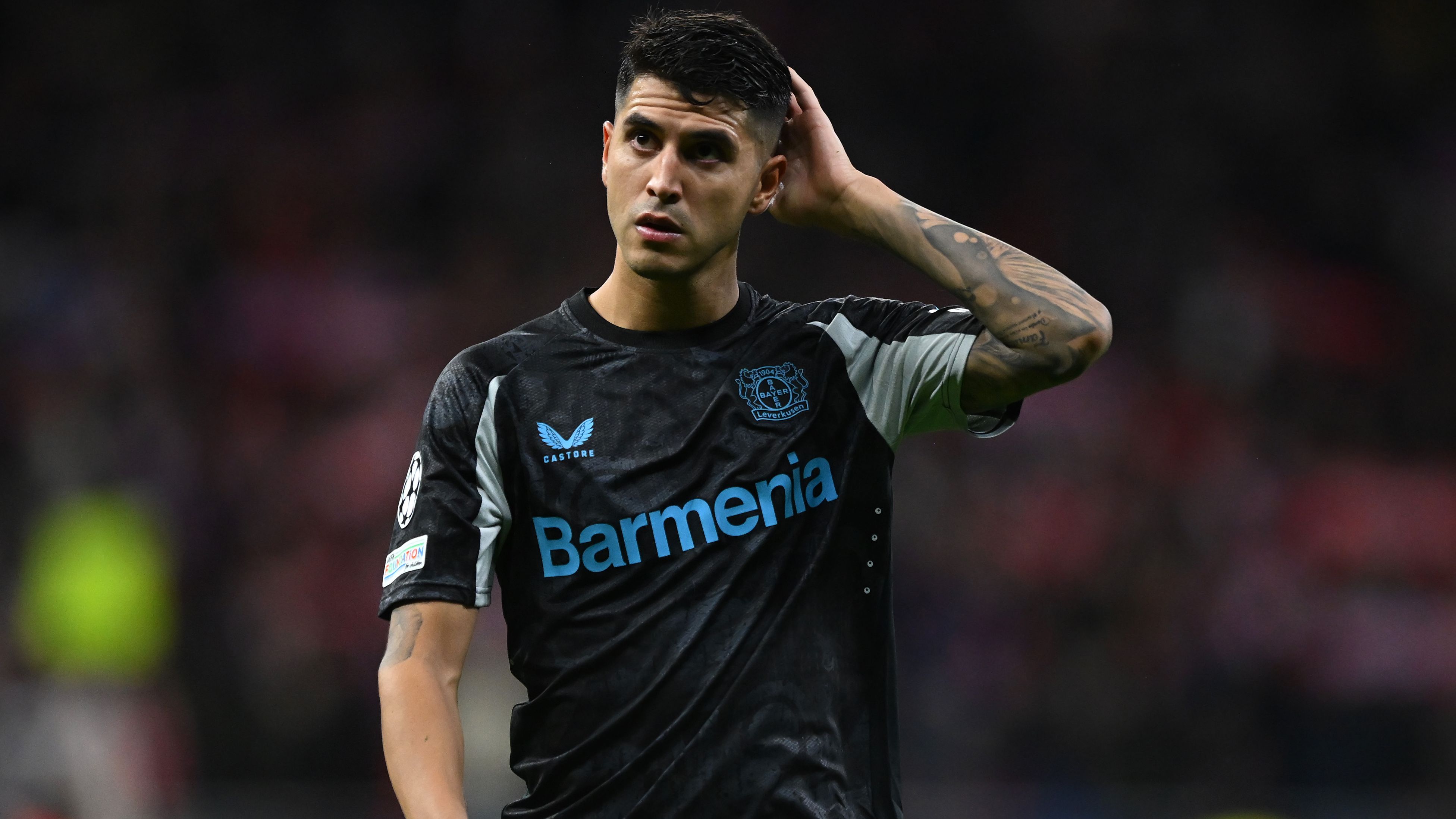 Jose Mourinho's Fenerbahce Eyes €20m Bid for Manchester United Midfielder, Posing Challenge for Erik ten Hag