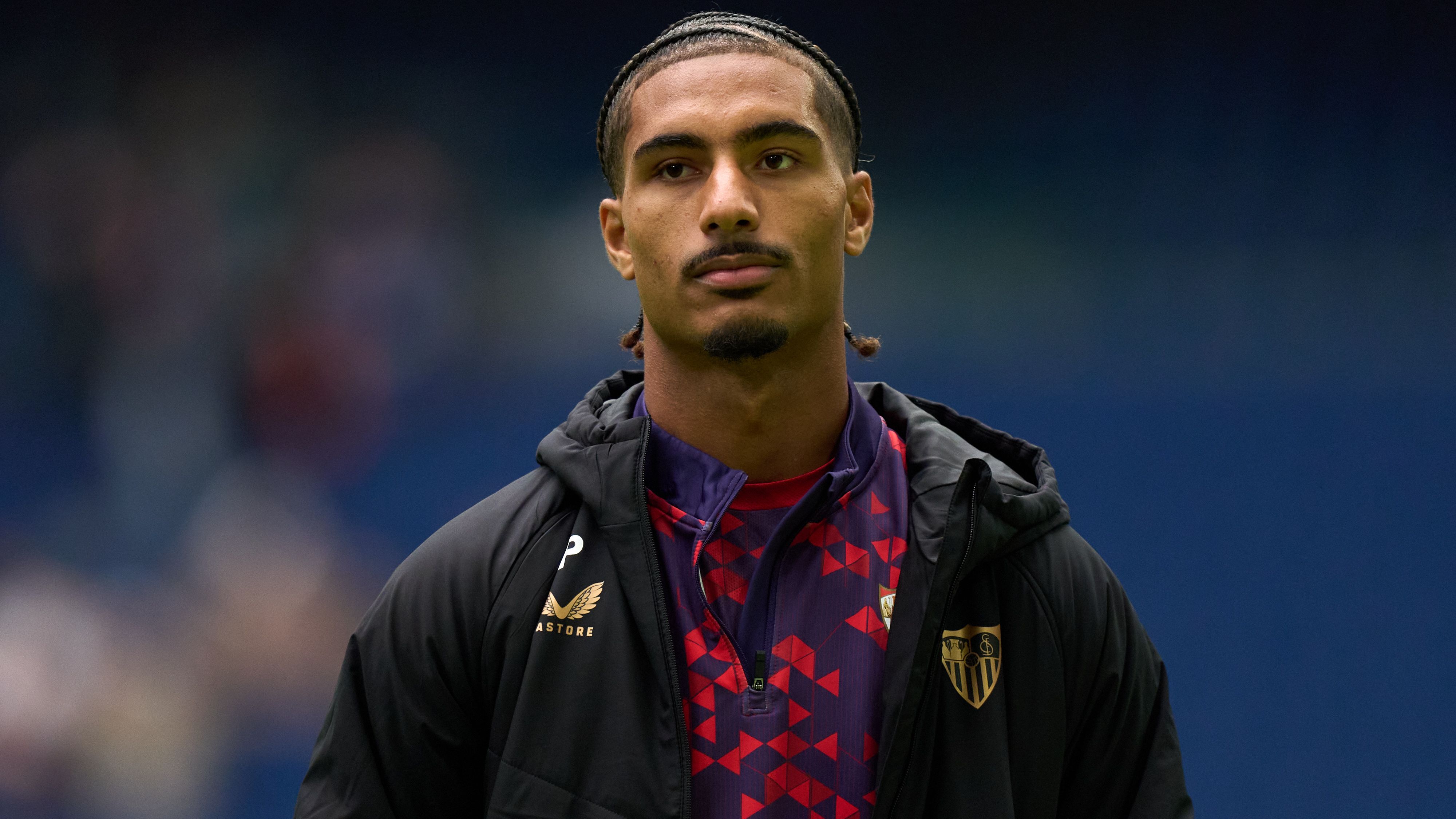 Sevilla Defender Opts for Inter Milan, Rejecting Offers from Bayer Leverkusen, Bournemouth, and Erik ten Hag's Interest