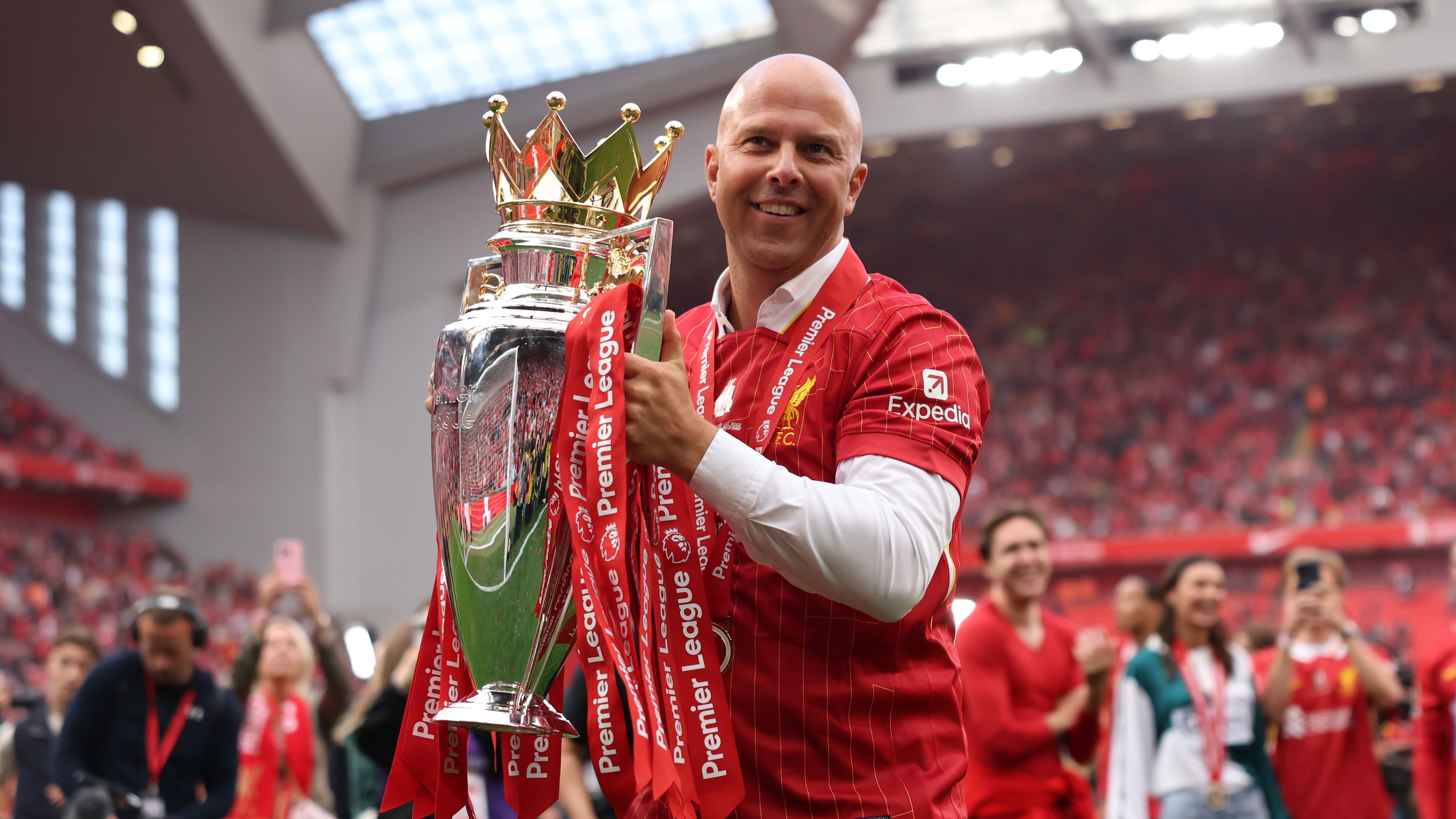 Will Liverpool Maintain Their Premier League Crown in 2025-26? Expert Predictions on Title Winners and the Top Four by BALLBB Writers
