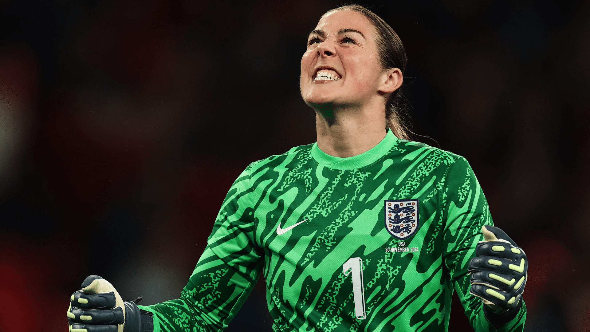 Mary Earps Celebrates in Style: Lionesses Icon Dances Through Pre-Season at PSG After England's Euro 2025 Triumph