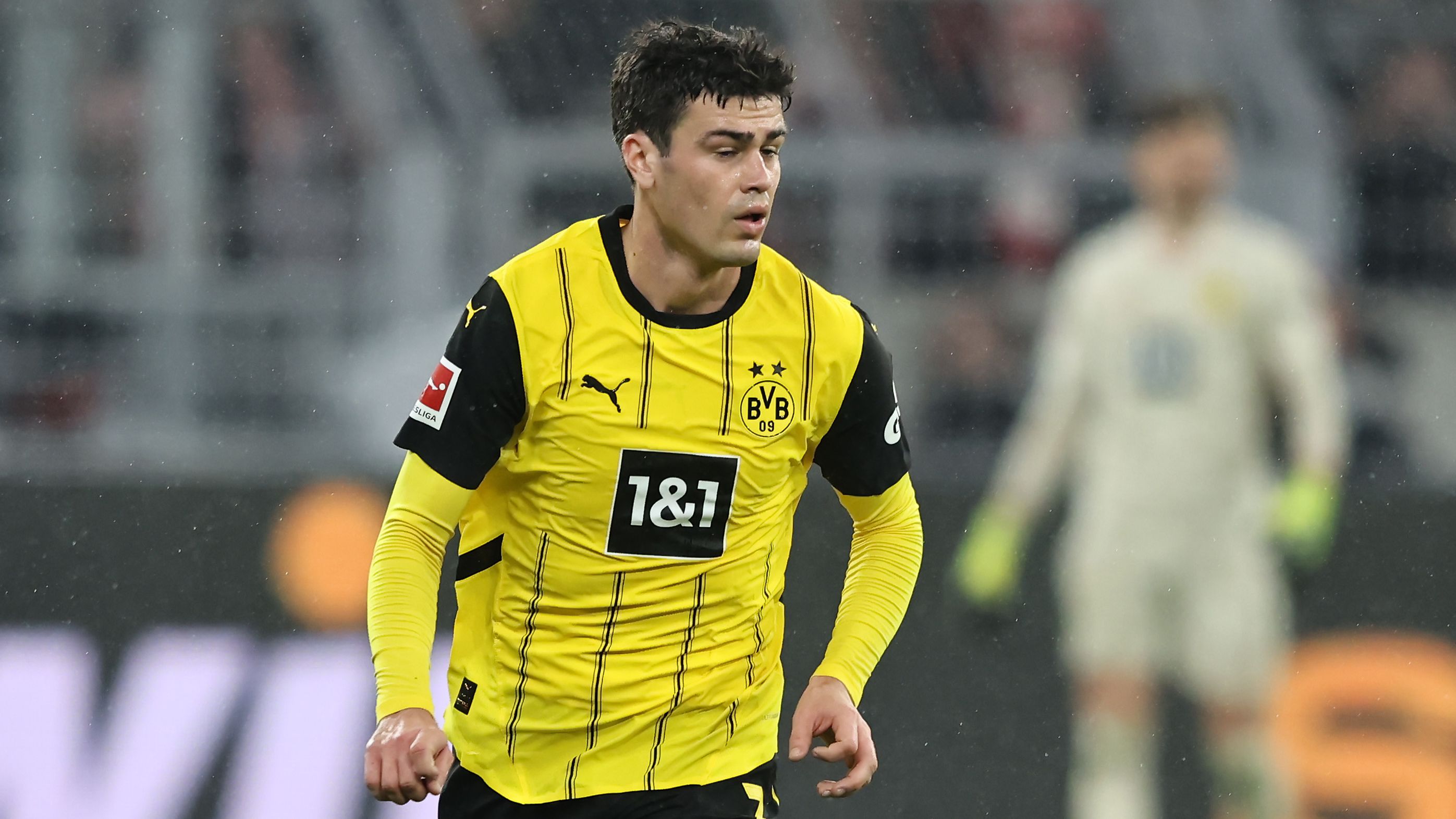 Gio Reyna Seeks Fresh Start at Borussia Mönchengladbach Amid Sporting Director's Unexpected Doubts on Dortmund Transfer
