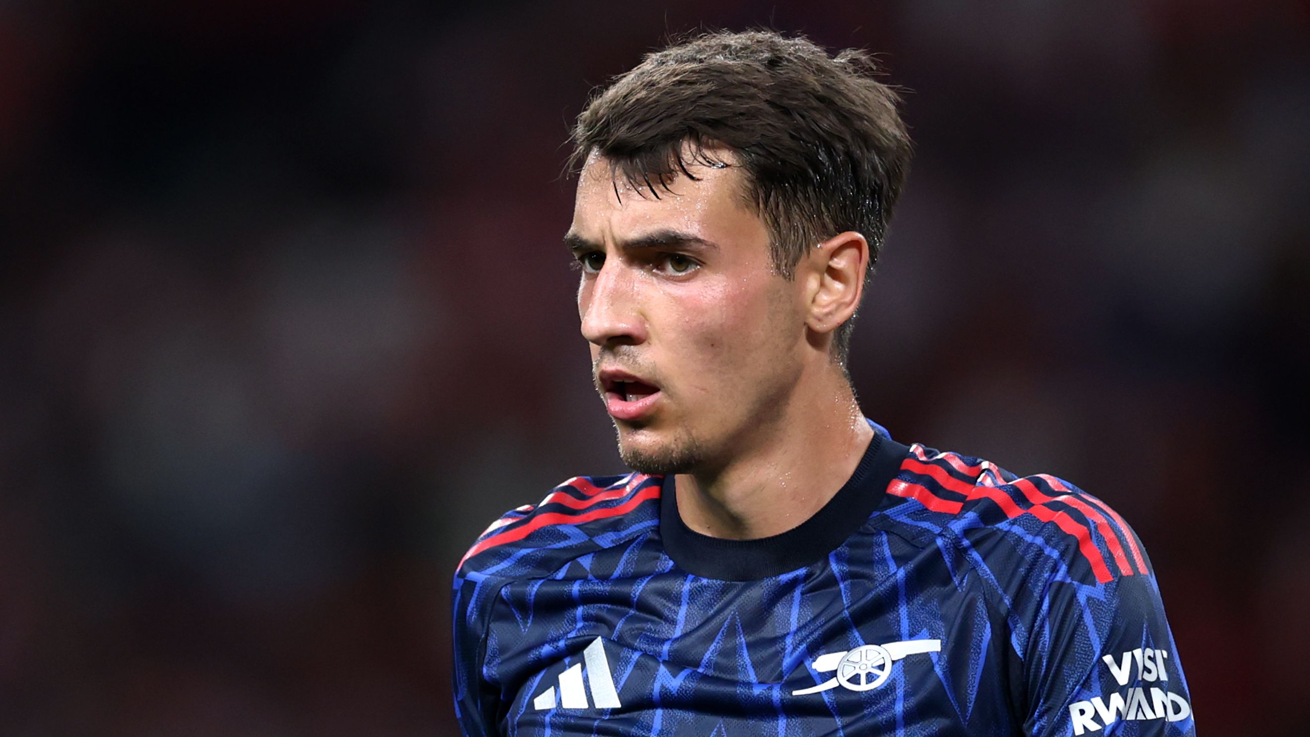 Arsenal Engages in New Negotiations to Sell Defender as Porto Shows Interest Ahead of Summer Transfer Deadline