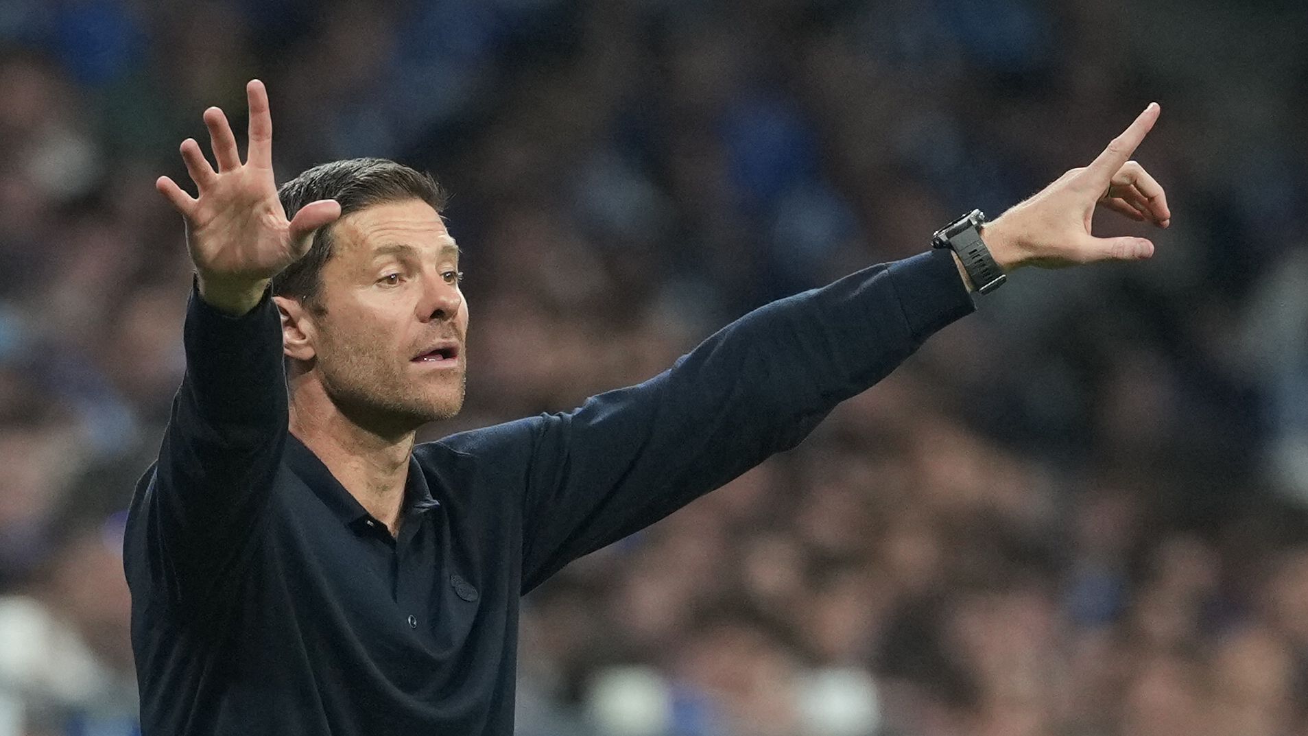 Xabi Alonso on Vinicius Jr's Benching: “You Must Demand Respect” Amid Real Madrid Contract Dispute