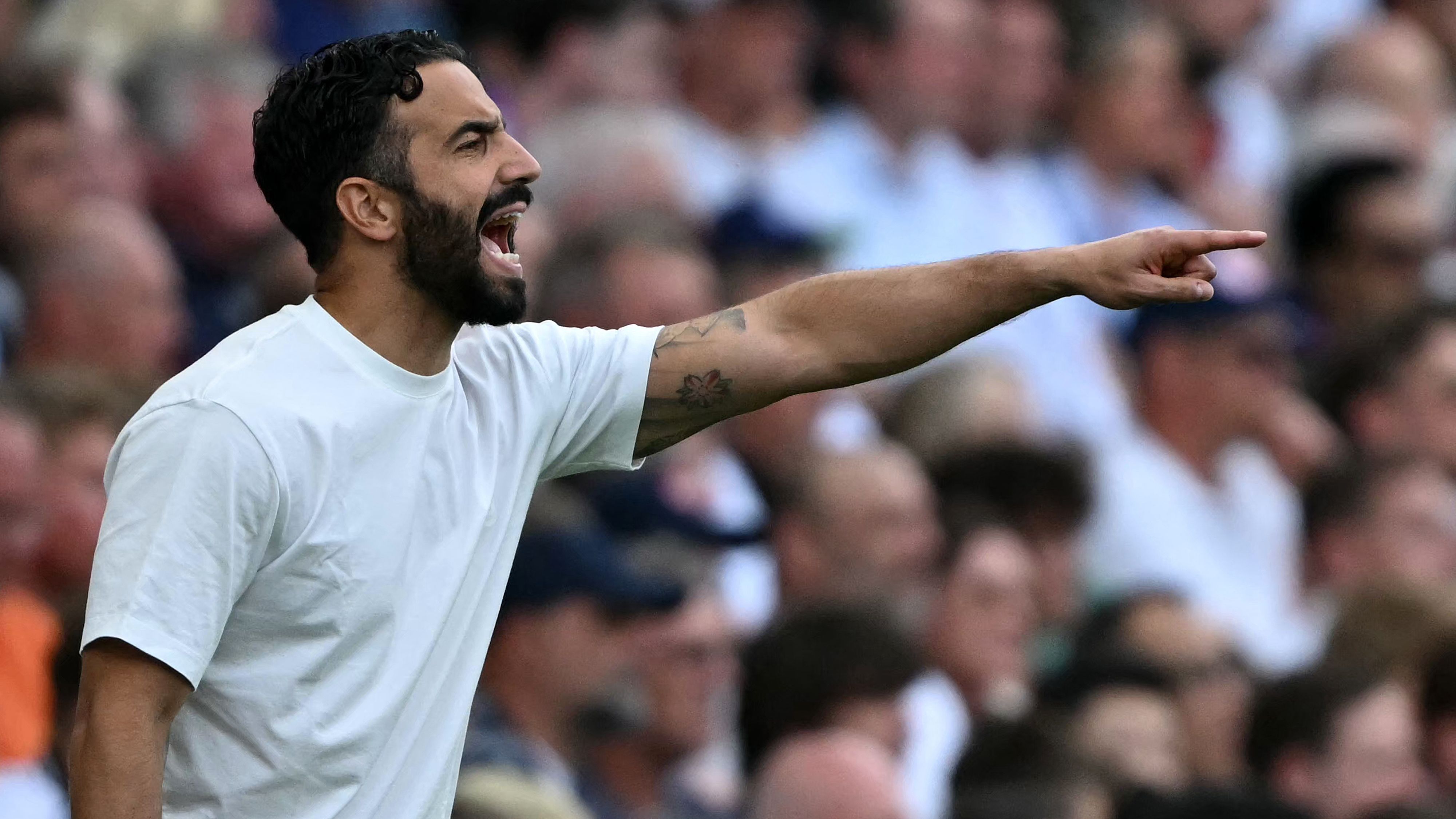 'He's nowhere near' – Gary Neville delivers brutal Benjamin Sesko verdict as Man Utd boss Ruben Amorim faces selection 'problem'