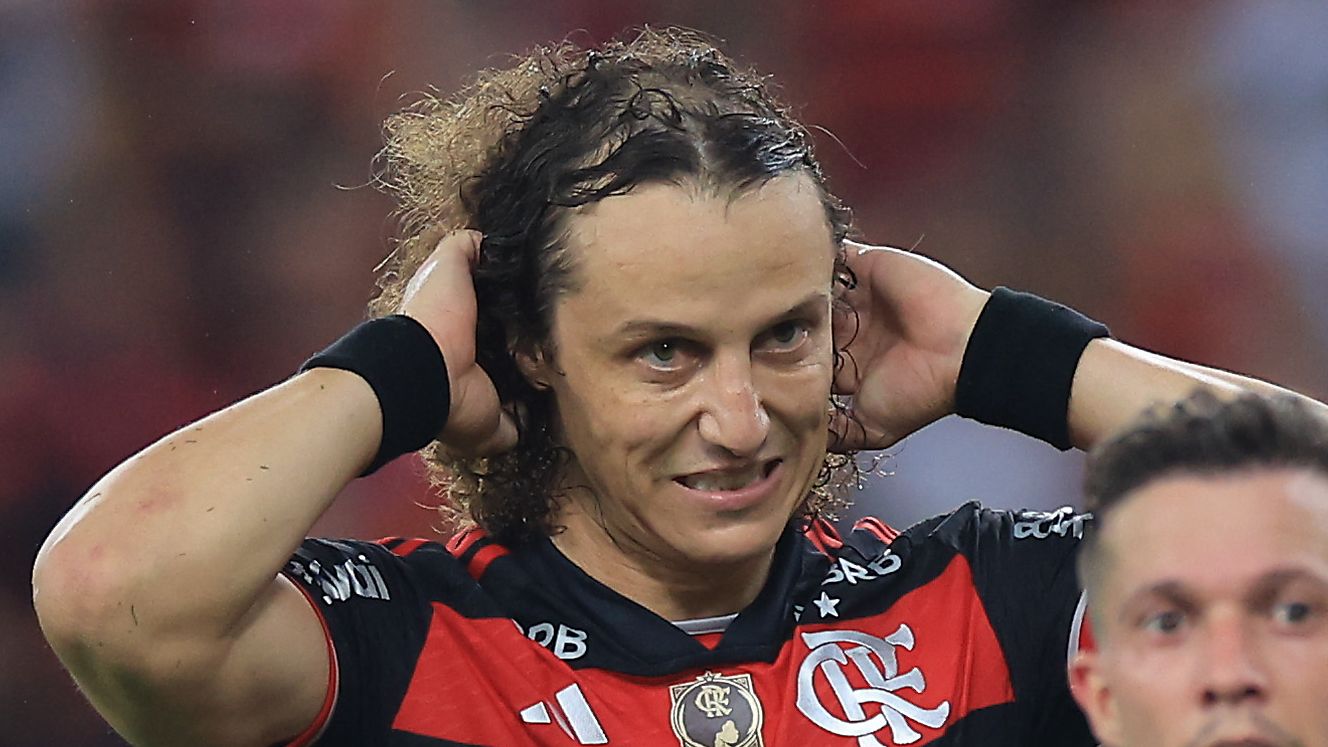 David Luiz Faces Allegations in Cheating Controversy Involving Leaked Personal Messages