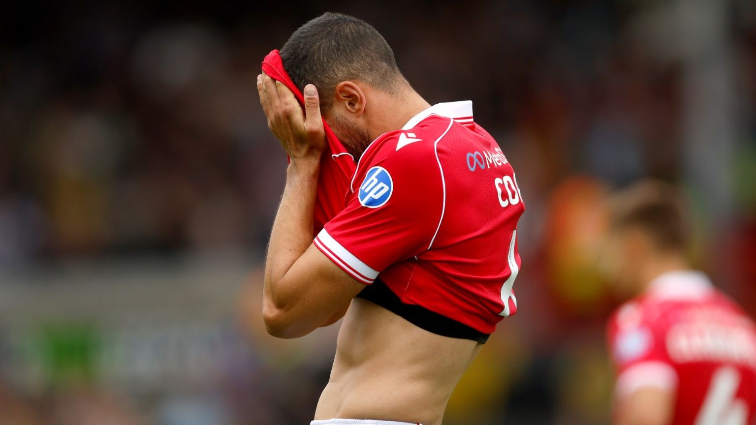 Wrexham Pursues Welsh Midfielder: Ryan Reynolds and Rob McElhenney Compete with Serie A's Parma