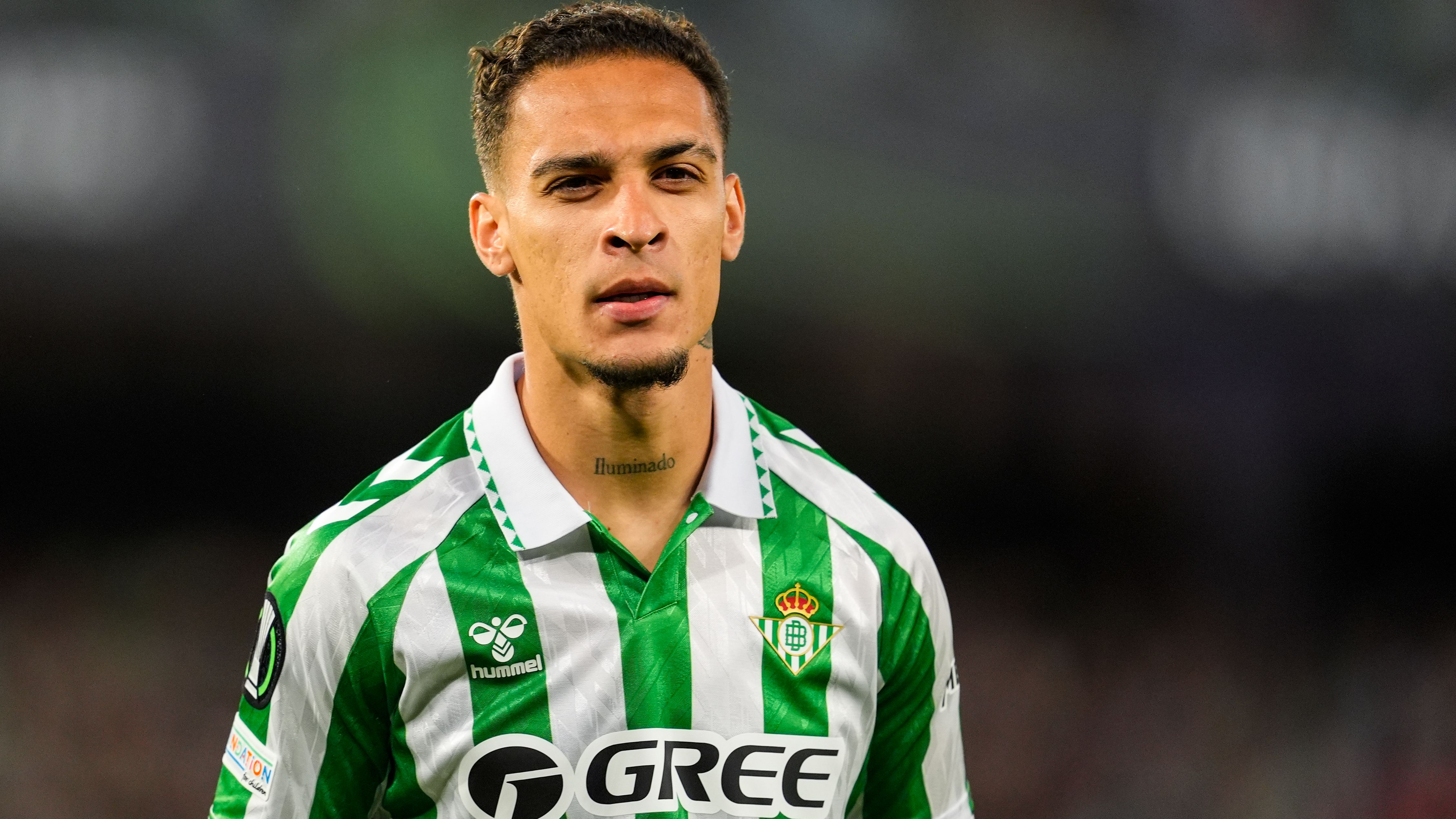 Antony's Prospects for Exiting Manchester United Hinge on Real Betis Bid Within 24 Hours
