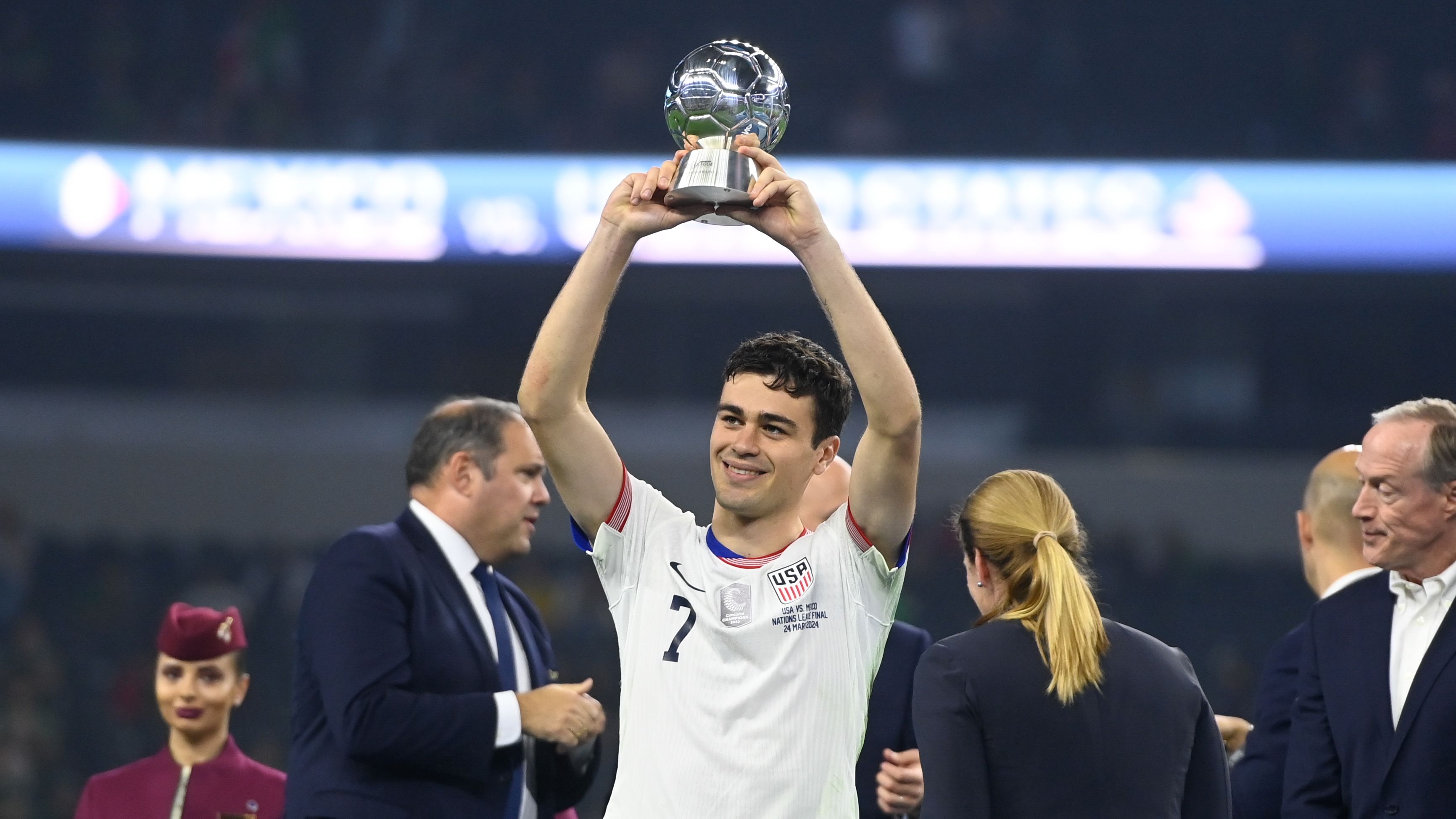 Gio Reyna's Emotional Farewell to Borussia Dortmund: ‘I Gave Everything I Had' Following Transfer to Mönchengladbach