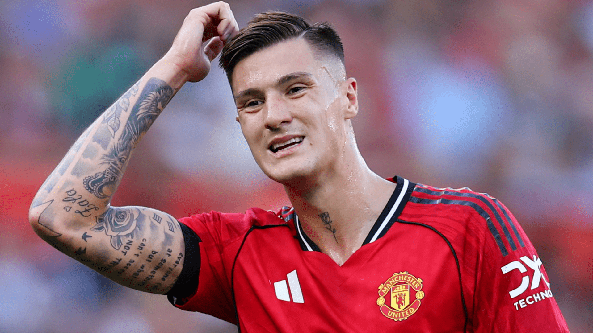 Gary Neville's Harsh Verdict on Benjamin Sesko: Ruben Amorim Navigates Manchester United Selection Dilemma