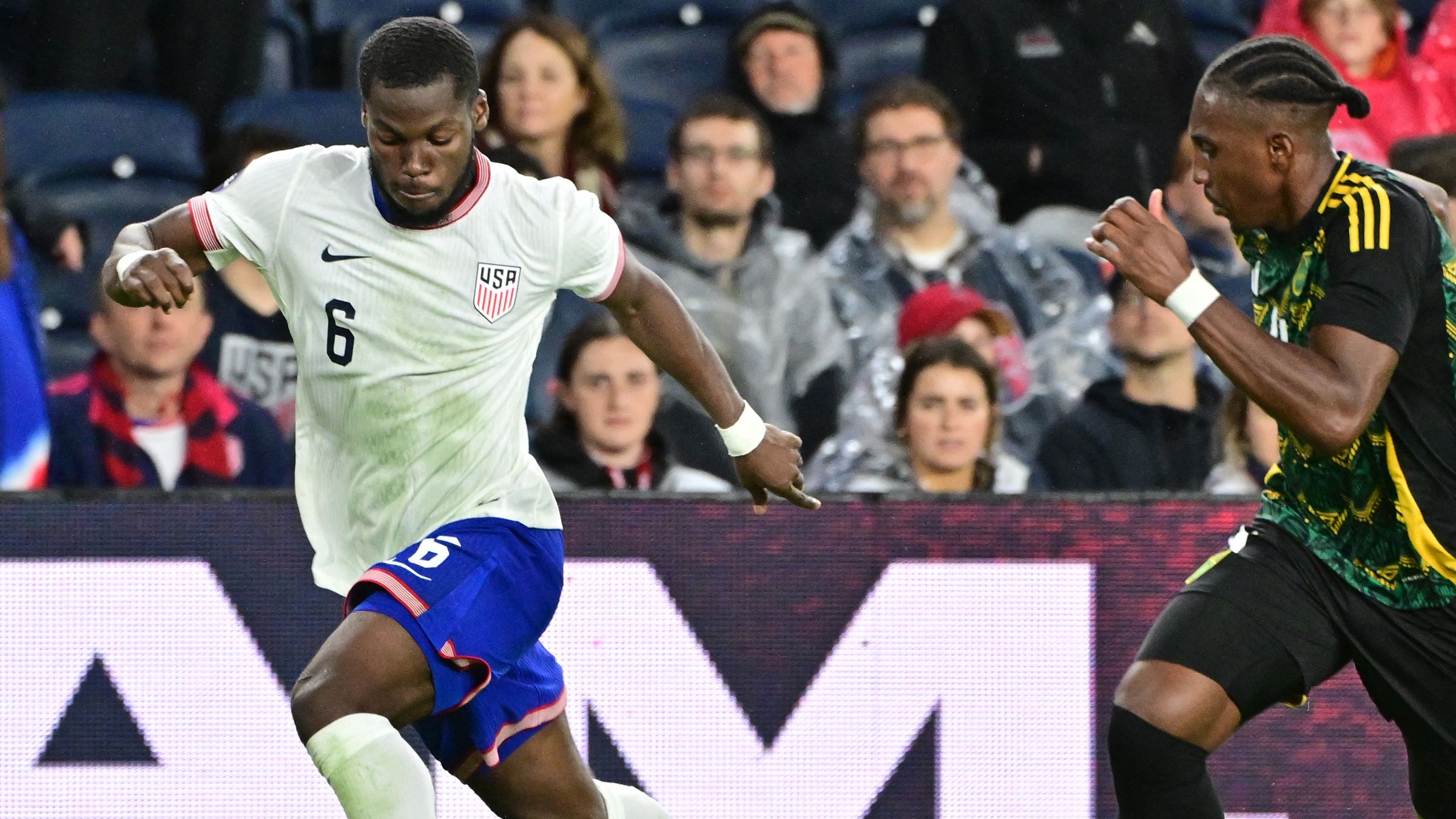 Herculez Gomez Criticizes USMNT Generation's ‘Lord of the Flies Mentality' and Highlights Cultural Tensions with Mauricio Pochettino