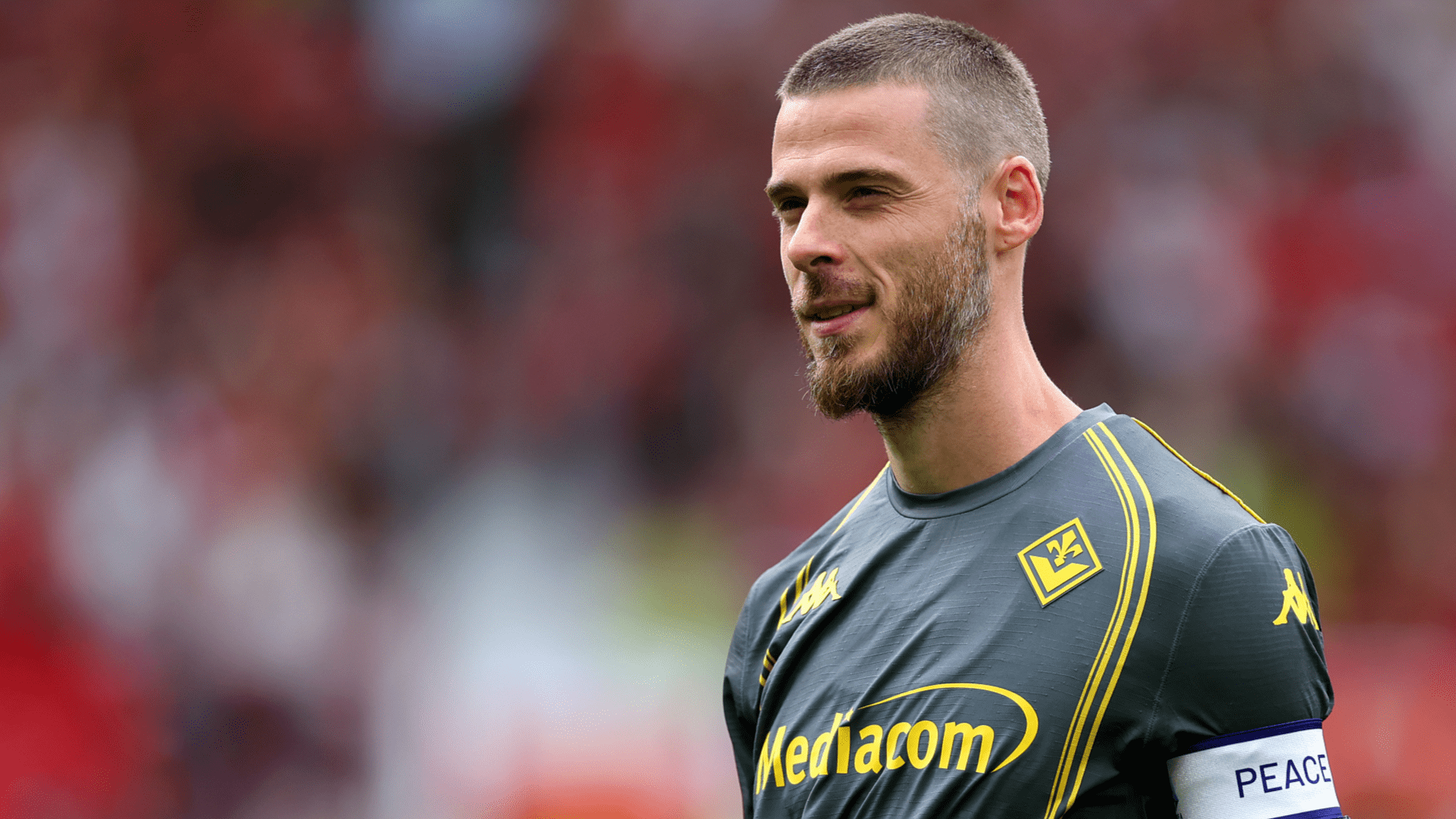 Victor Lindelof to pick between David de Gea reunion or Premier League stay with Fiorentina one of three clubs offering contract to ex-Man Utd defender