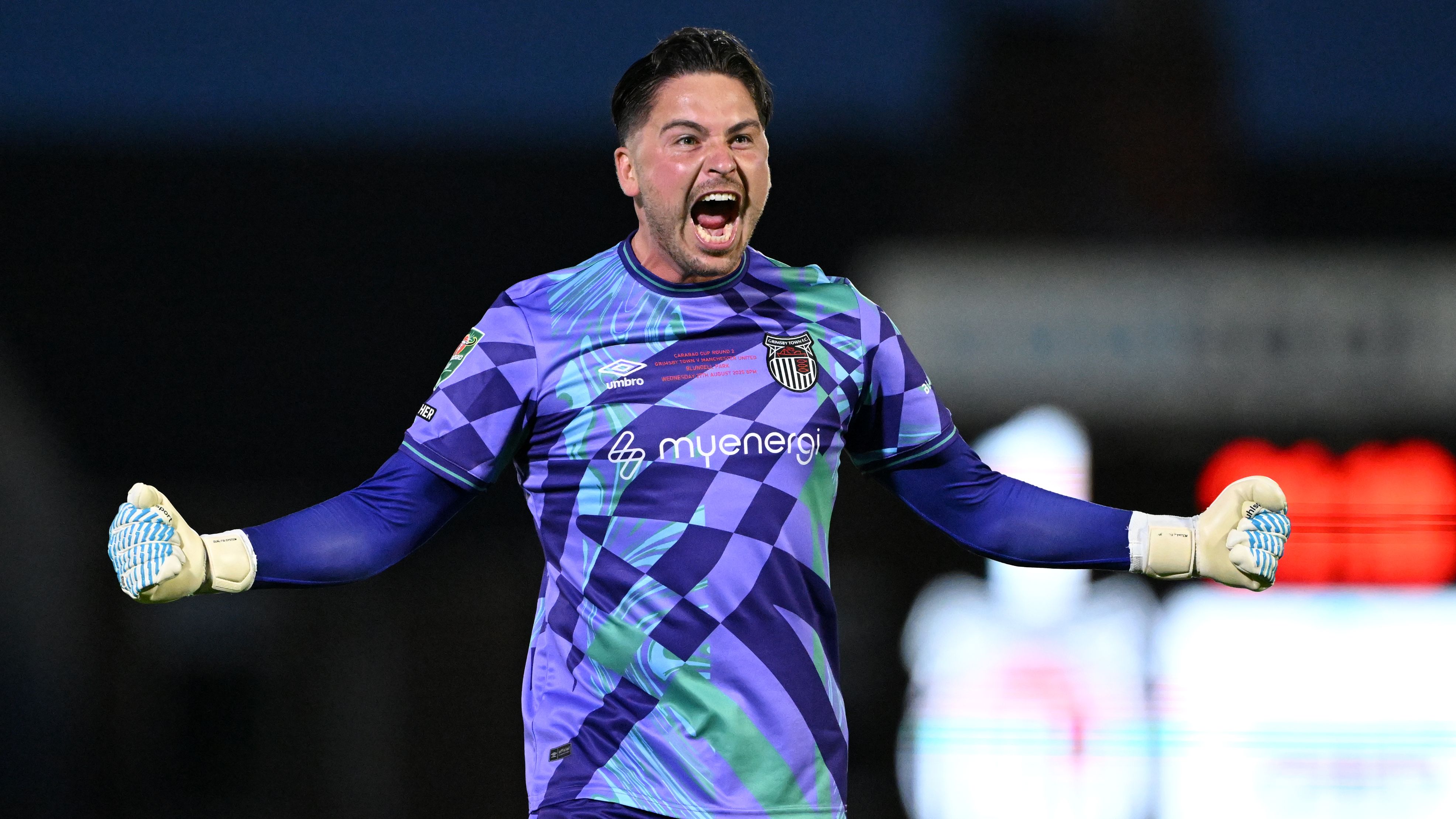 Grimsby Goalkeeper and Manchester United Fan Expresses Disappointment in Ruben Amorim's Side After Carabao Cup Defeat