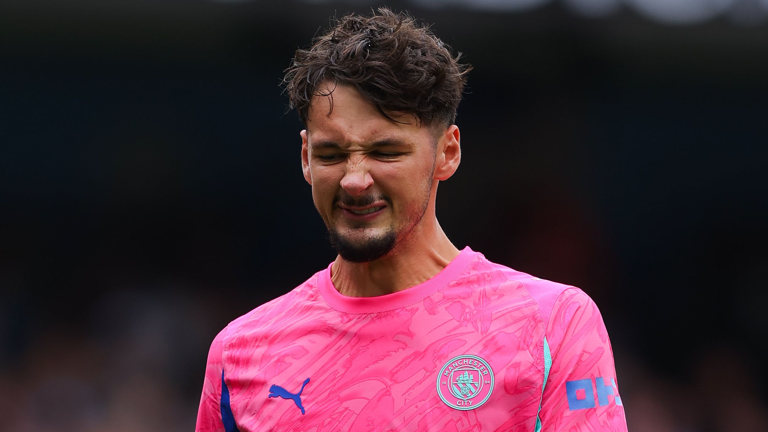 James Trafford Considers Departure from Manchester City Amid Transfer Negotiations with Club Managed by Manchester United Icon Following Challenging Season Start
