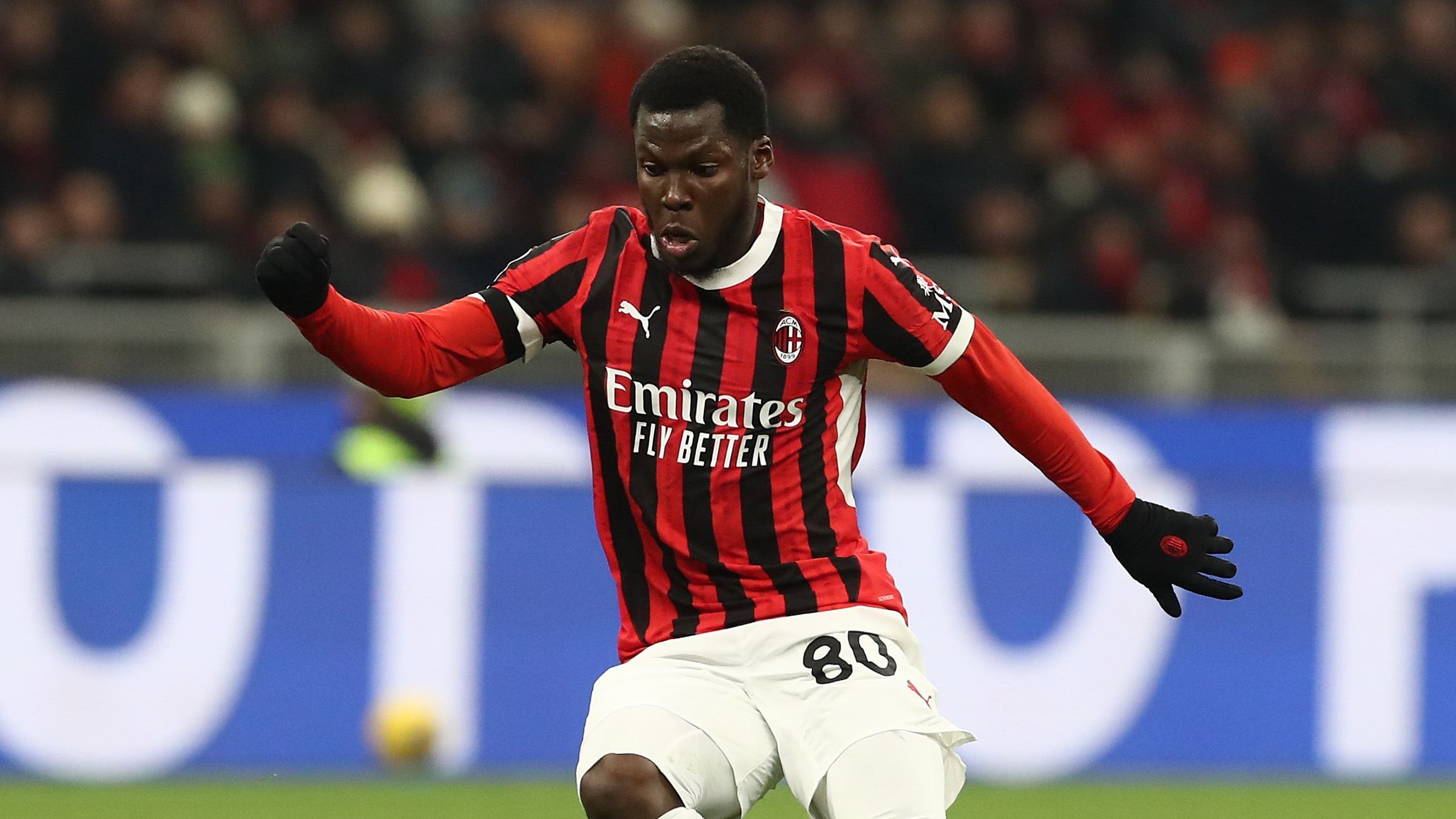 Yunus Musah's Transfer to Atalanta Delayed as AC Milan Reassesses Options Following Ardon Jashari's Injury