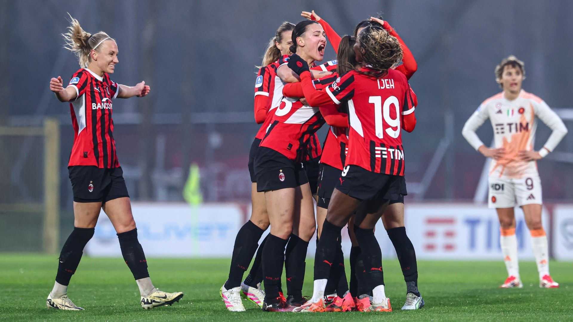 ‘We deserve that' – Inside AC Milan's Ajax-inspired women's project earning invitations from Barcelona & Chelsea