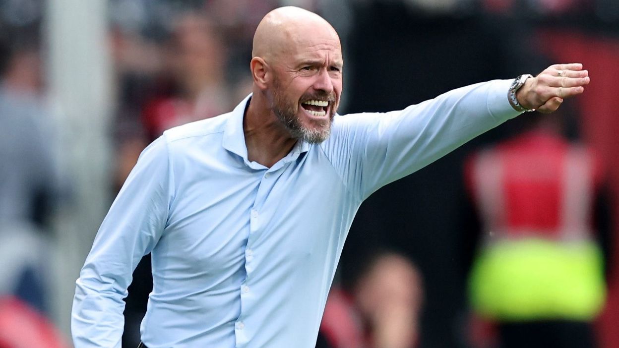 El capitán del Bayer Leverkusen critica a sus compañeros por su juego egoísta en un inicio turbulento de la Bundesliga, mientras Erik ten Hag se enfrenta al riesgo de expulsión anticipada.