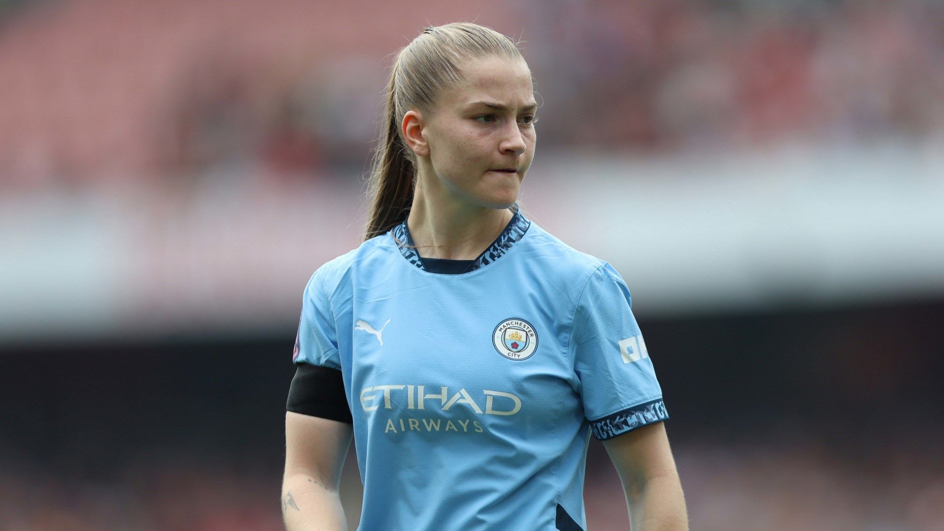 Manchester United Explores Potential Transfer for Manchester City Star Jess Park Amid Rivals' Interest in Grace Clinton