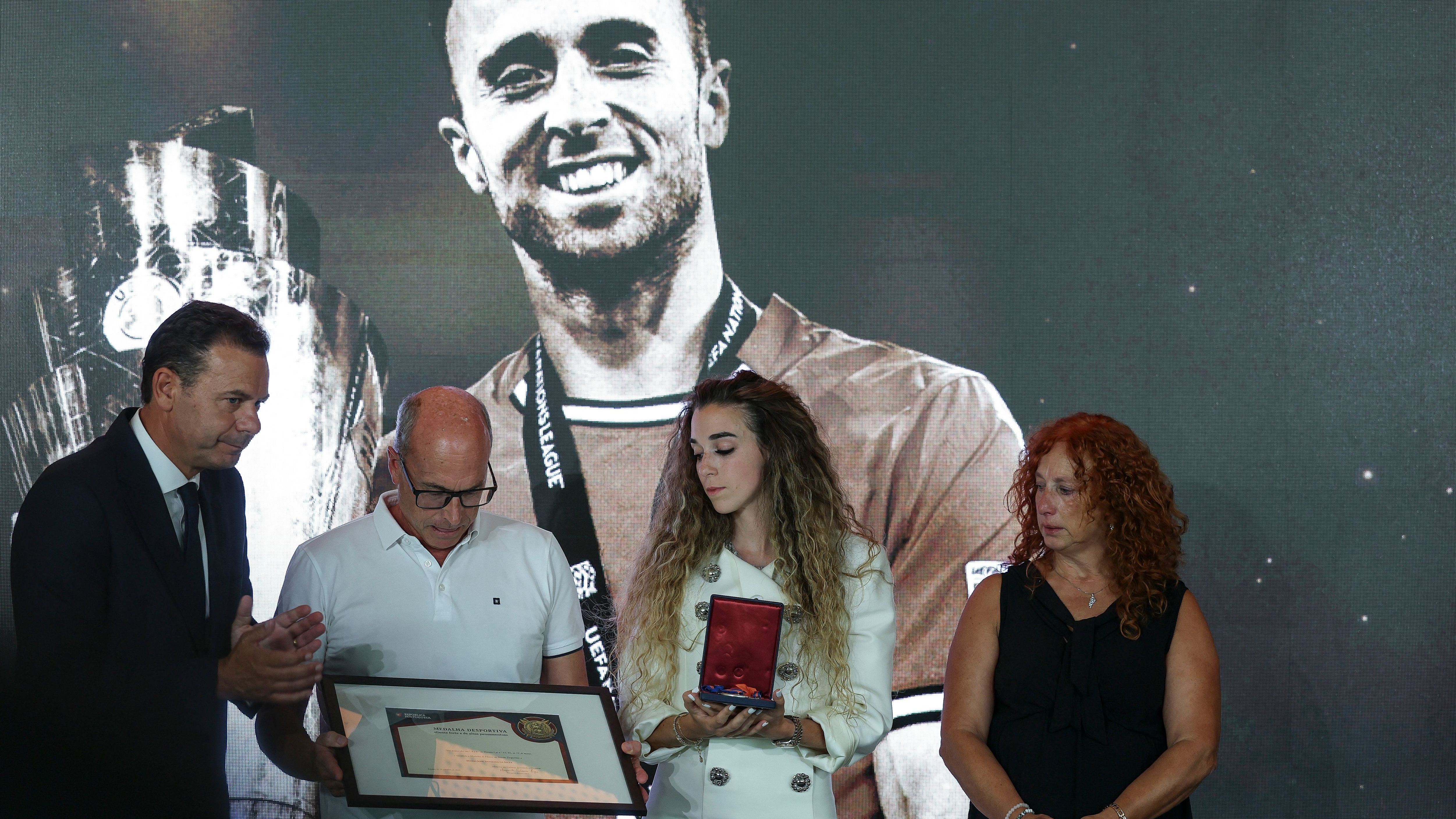 Ruben Neves Unveils Poignant Diogo Jota Tattoo in Tribute to Late Liverpool Star, Joined by Cristiano Ronaldo and Portugal Teammates at National Team Base