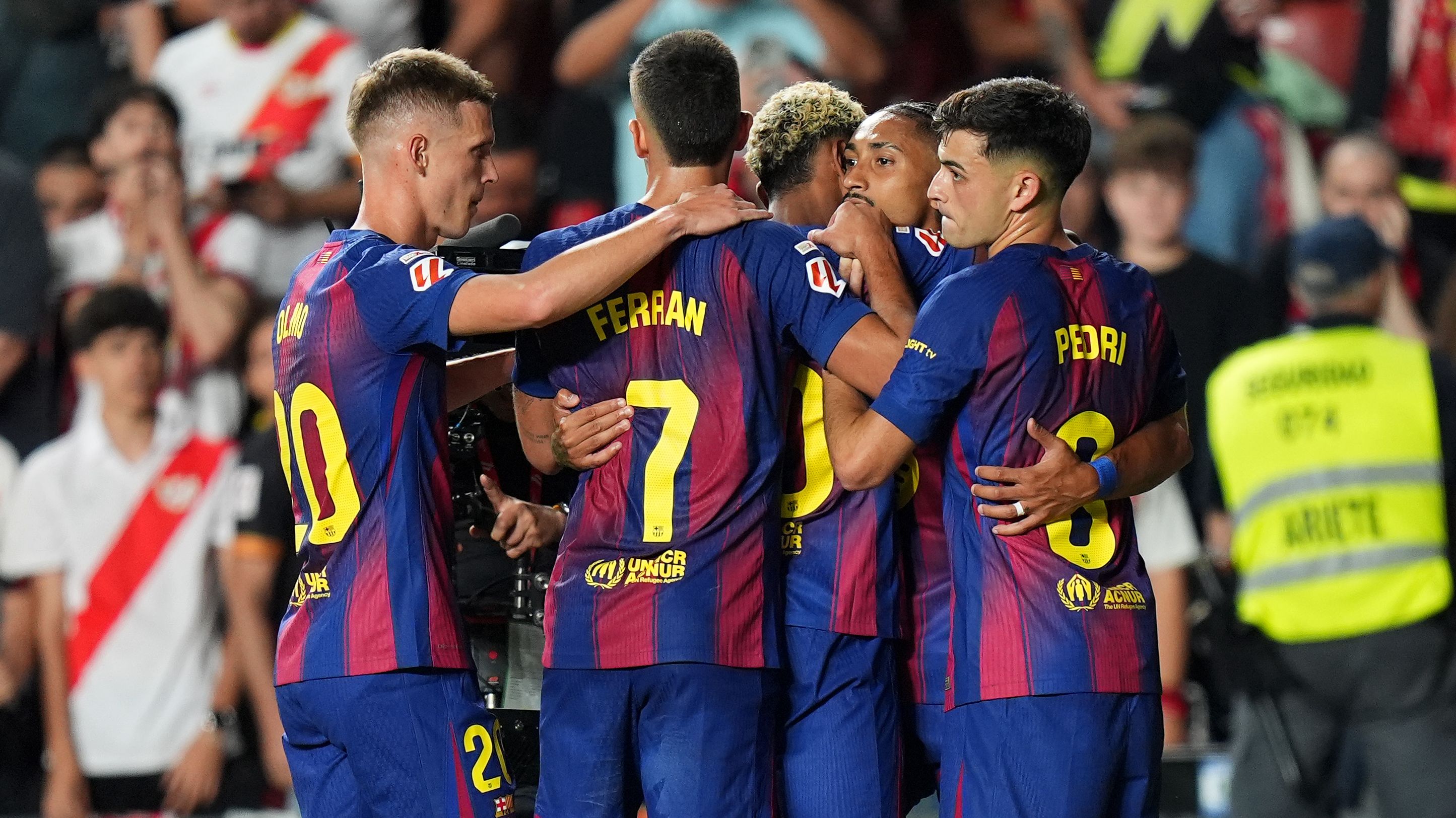 Lamine Yamal Addresses Hansi Flick's Criticism of Egos at Barcelona After Rayo Vallecano Defeat and Refutes Claims of Fabricated Off-Field Conduct