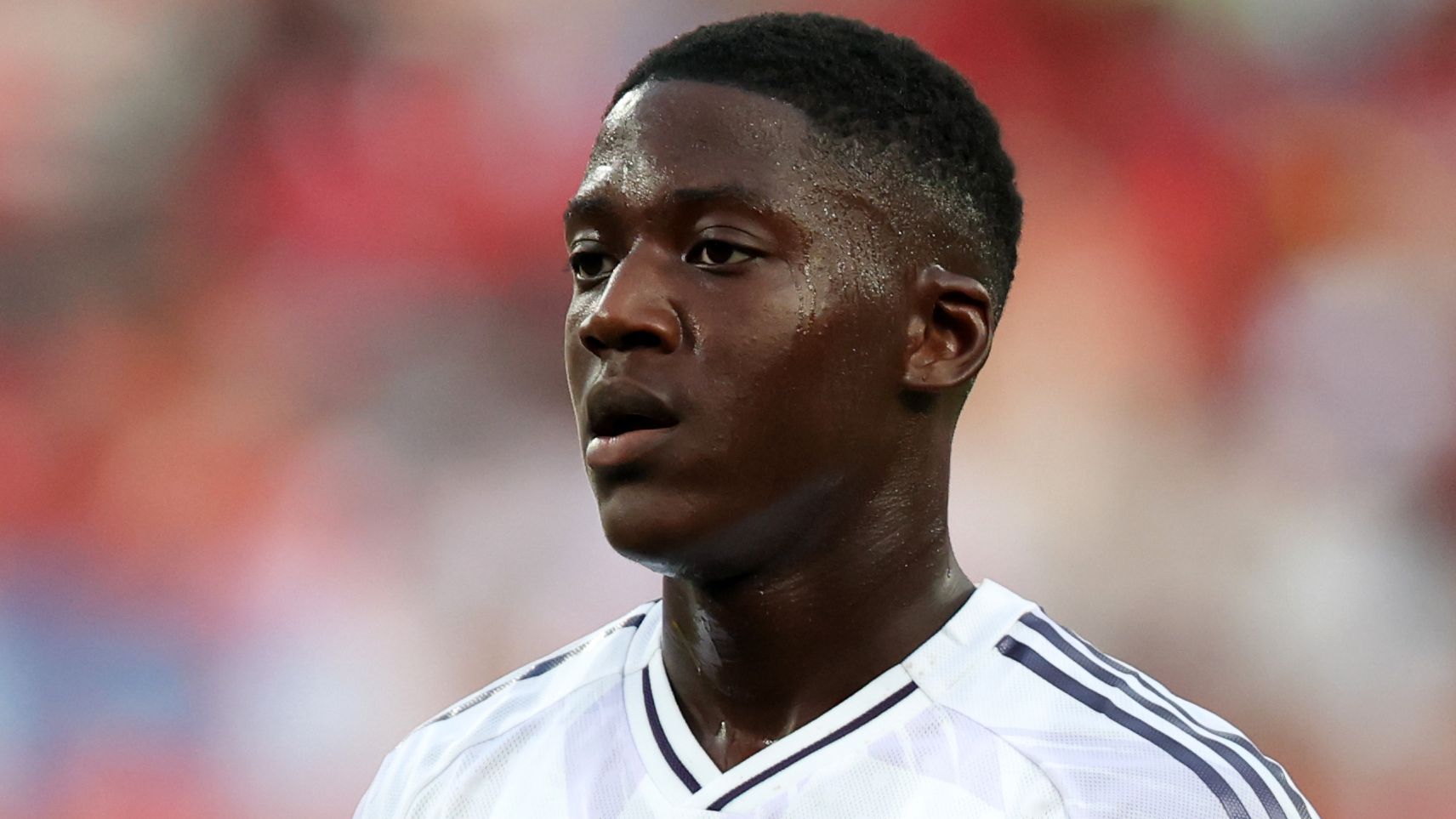 '3 my boy' – Chelsea star Cole Palmer suggests he wants England team-mate Kobbie Mainoo 'freed' from Man Utd in cryptic message after midfielder's failed summer exit