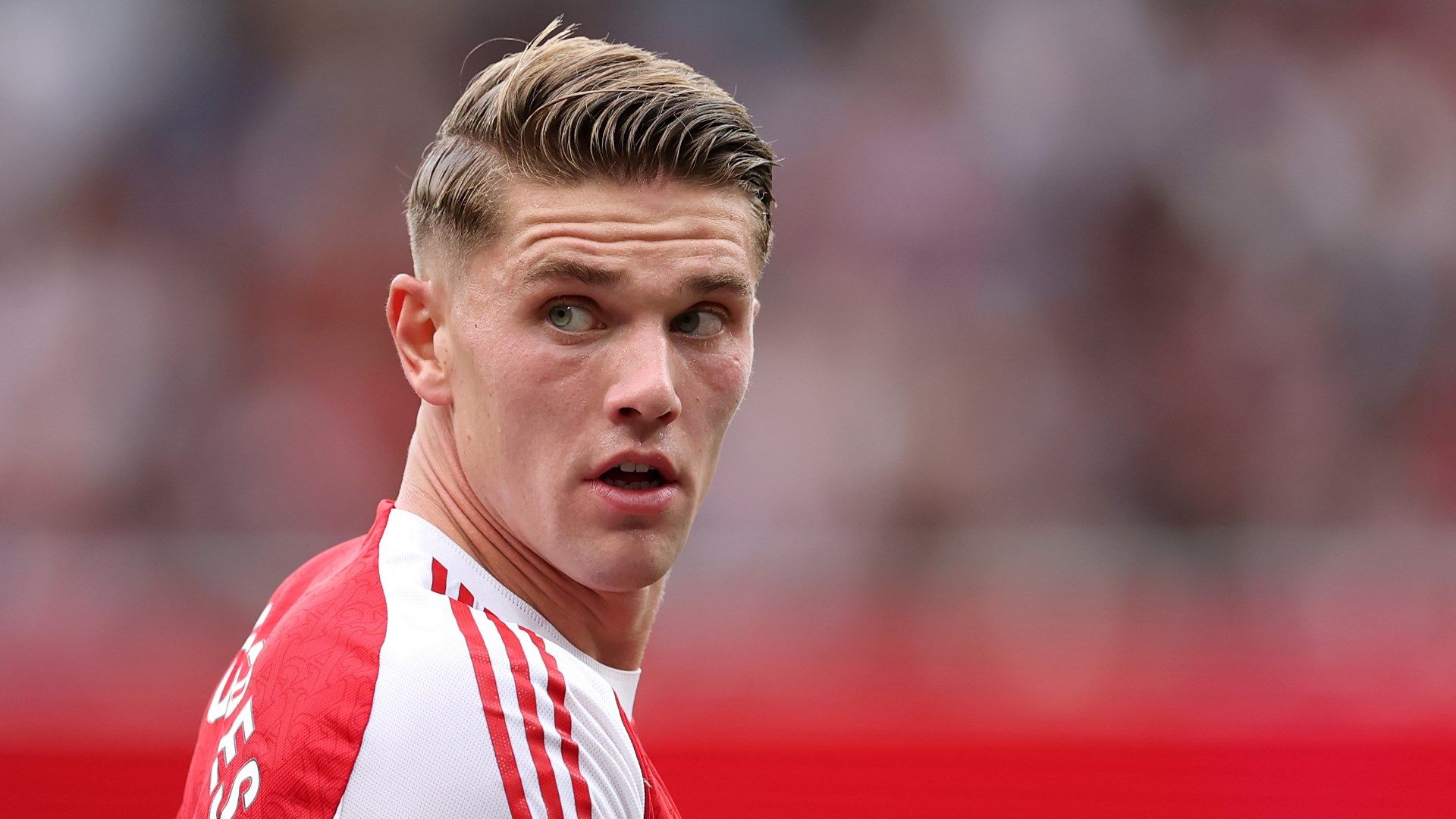 Arsenal Forward Viktor Gyökeres Summoned as Witness in Defamation Lawsuit by His Agent Against Swedish Media Outlets