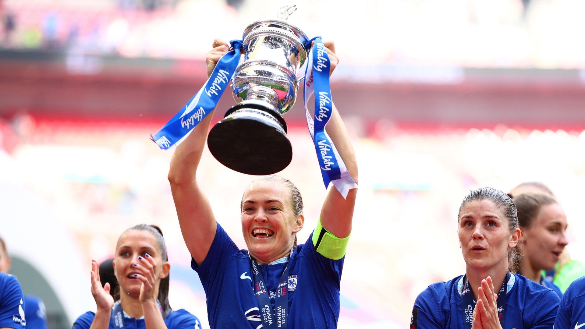 Veerle Buurman: Chelsea's Promising Dutch Talent Vying with Millie Bright and Naomi Girma for Playing Time