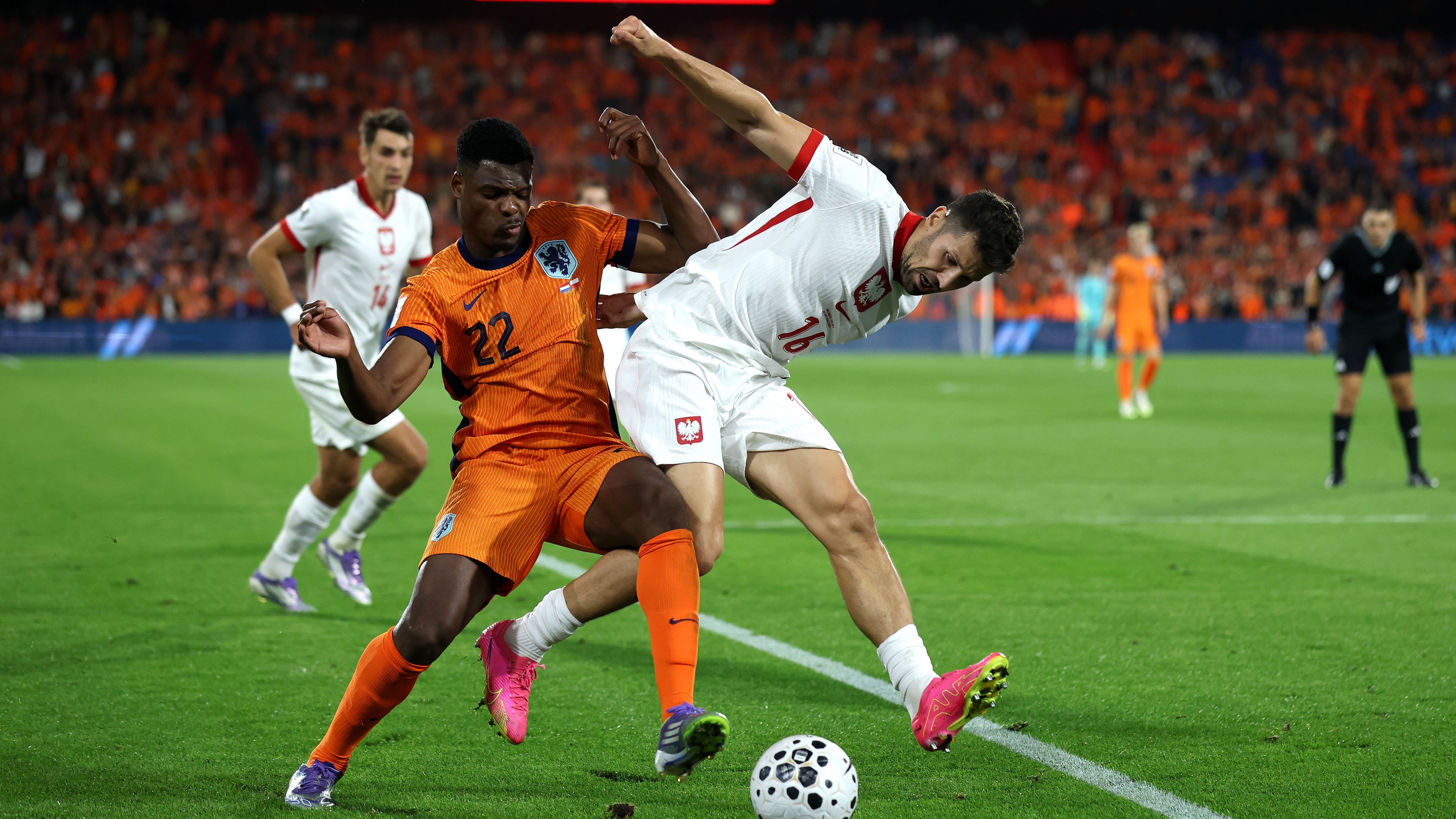 Denzel Dumfries Reflects on Scoring Potential and Celebratory Setback in Netherlands' Match Against Poland