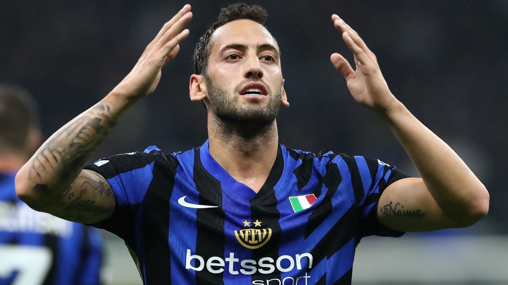 Galatasaray coach reveals late Hakan Calhanoglu transfer bid failed despite Inter star accepting pay cut
