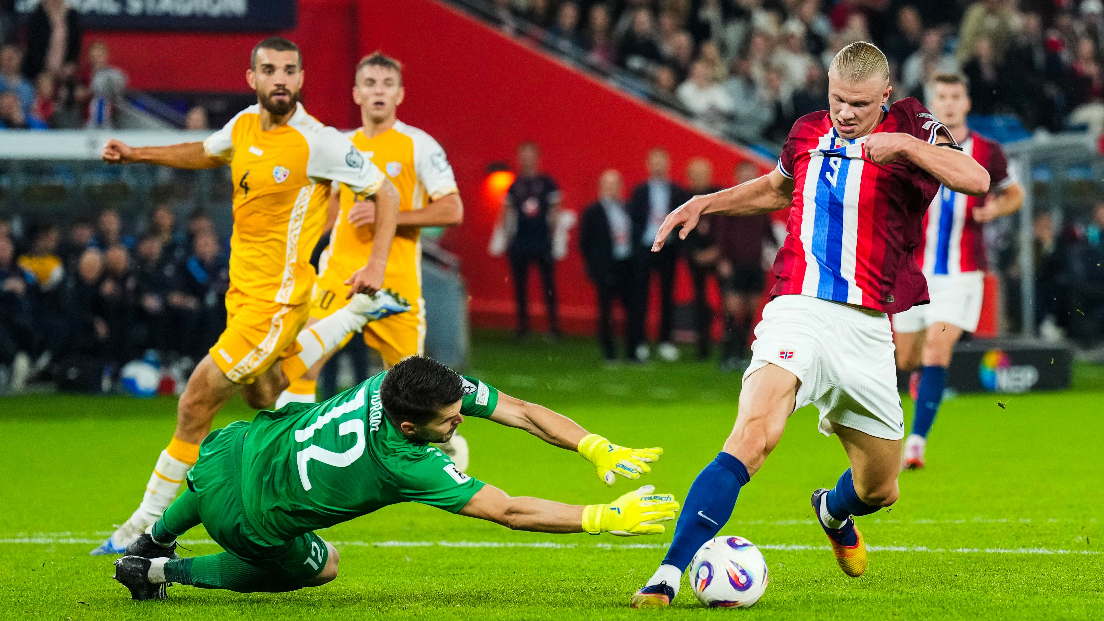 Erling Haaland's Encouraging Words to Moldova Goalkeeper After Heavy World Cup Qualifying Defeat