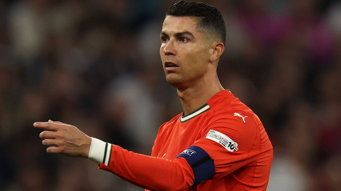Expert Lip-Reader Alleges Cristiano Ronaldo Used Profane Language Toward Fan During Hotel Selfie Incident, as Video Shows Portugal Star Shoving Supporter